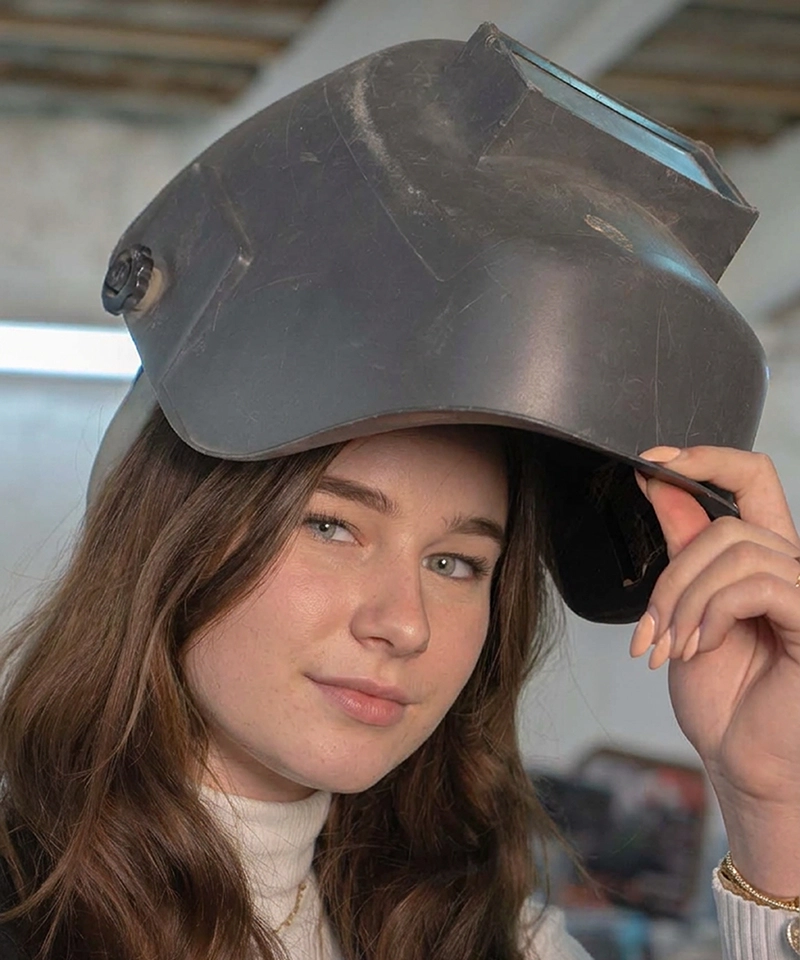 art students barcelona welding